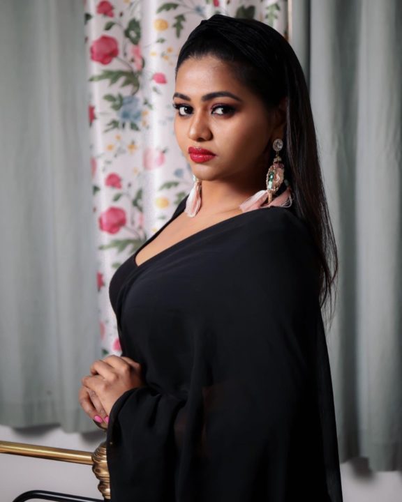 Shalu Shamu latest hot photoshoot stills