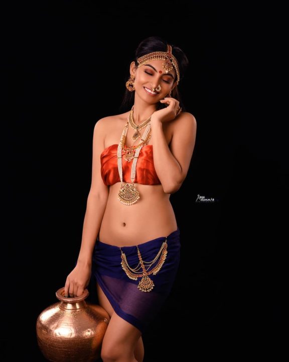 Shama Taj hot photoshoot stills