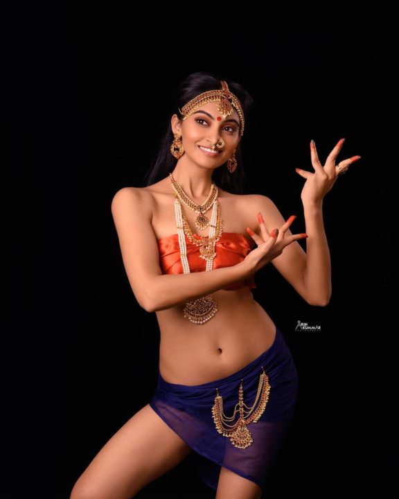 Shama Taj hot photoshoot stills