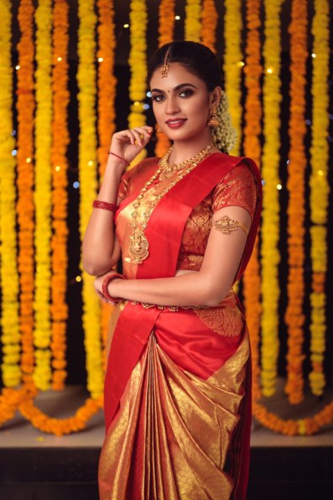 VJ Akshayaa wedding saree stills