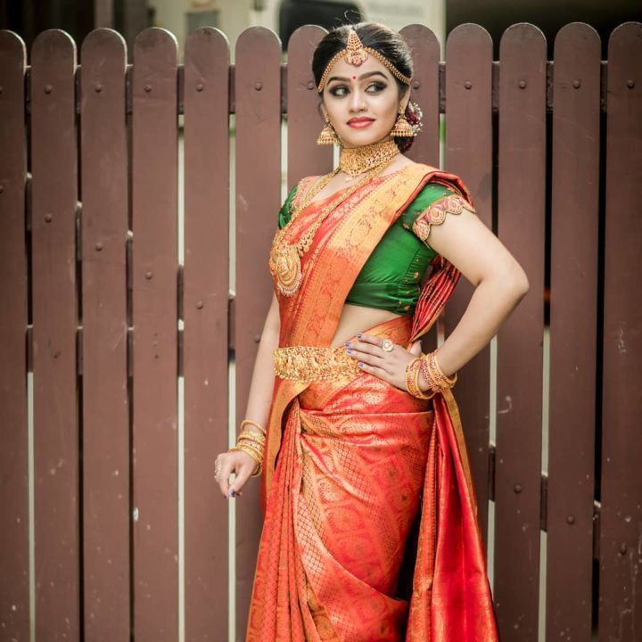 Tamil television actress Gayathri Yuvraaj photos