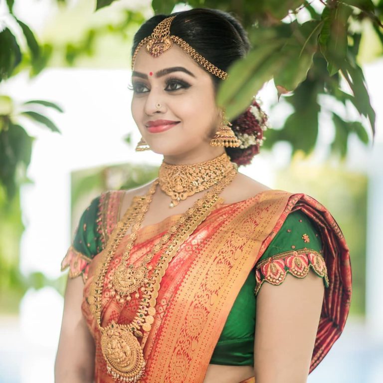 Tamil television actress Gayathri Yuvraaj photos - South Indian Actress