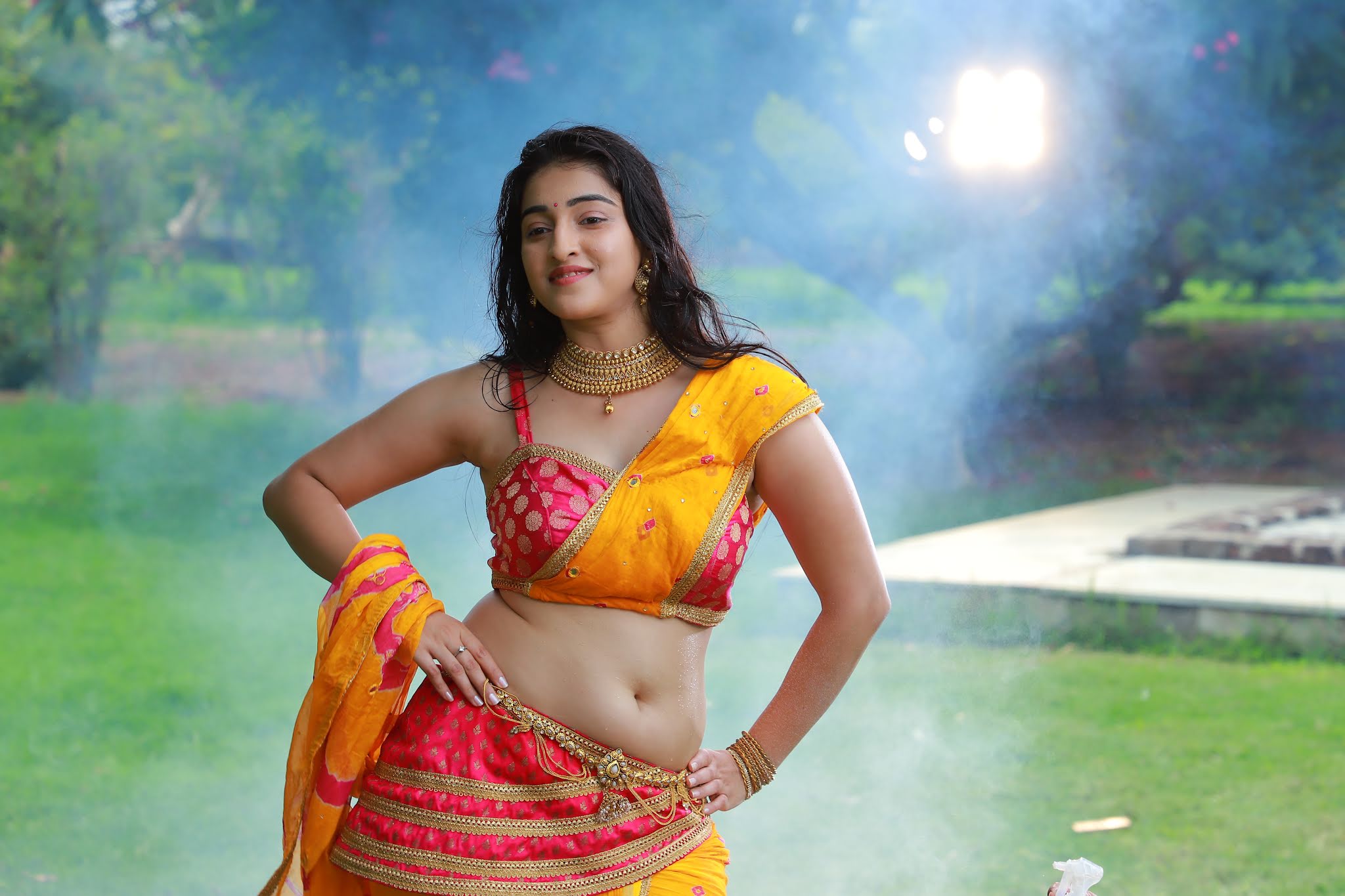 Mouryaani hot navel stills from Sundarangudu movie - South Indian Actress. 