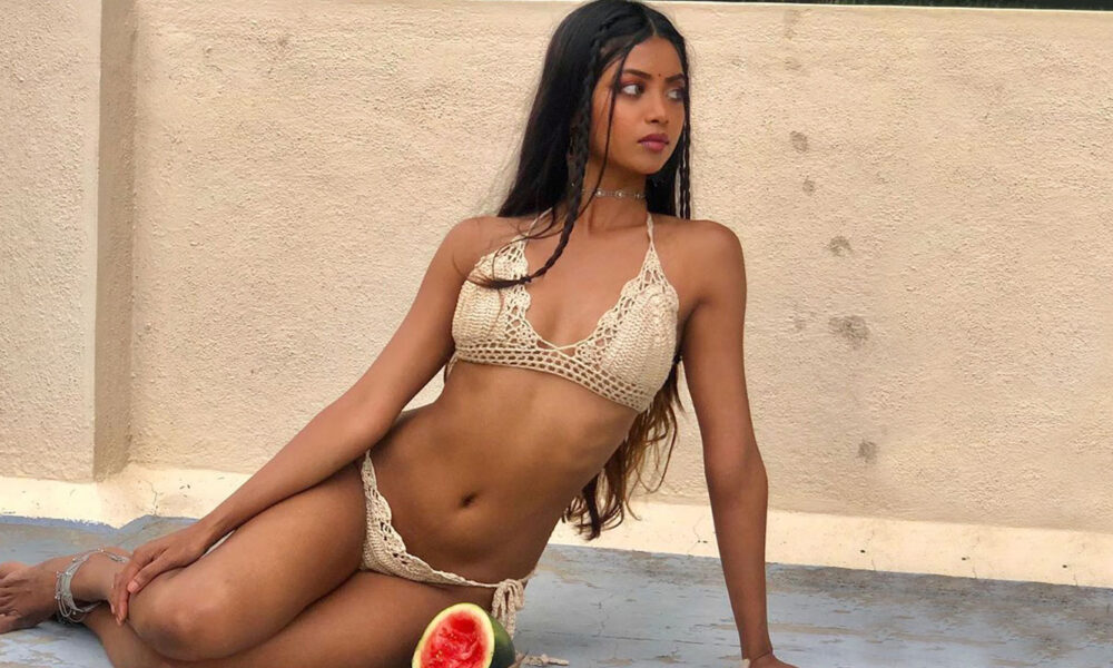 Shaun Romy raises summer temperature with her bikini photoshoot