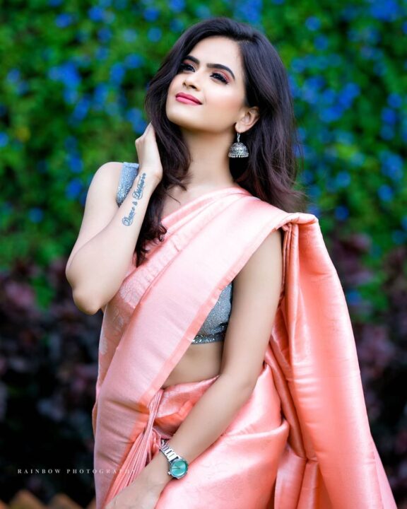 Siri Prahlad in peach color saree photos