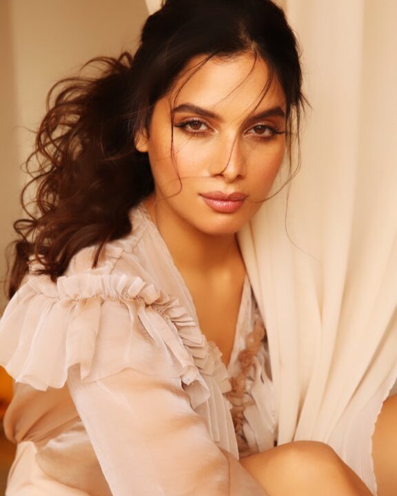 Tanya Hope hot photoshoot stills by Sasha Jairam