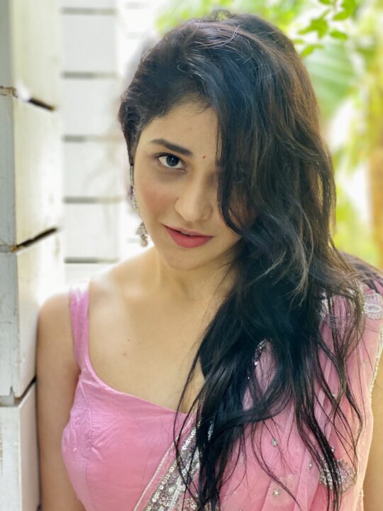 Priyanka Jawalkar hot stills in pink saree