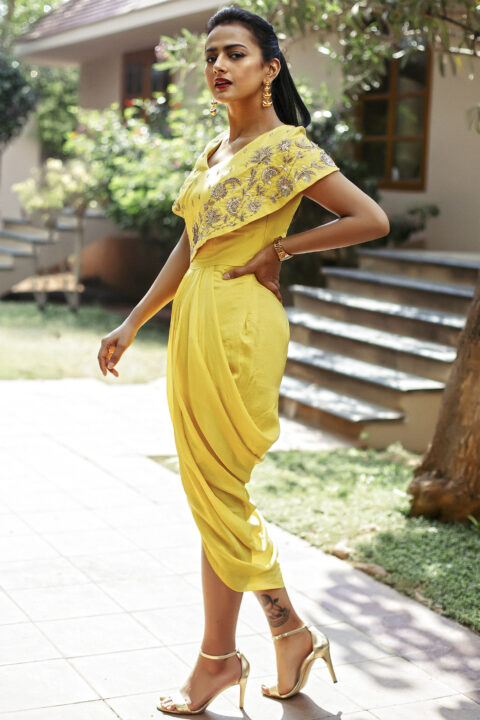 Shraddha-Srinath-yellow-outfit-11a