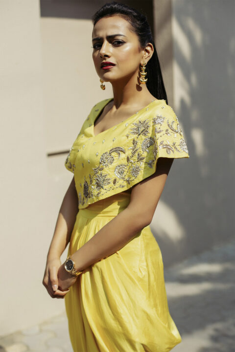 Shraddha Srinath in yellow drape dress photos