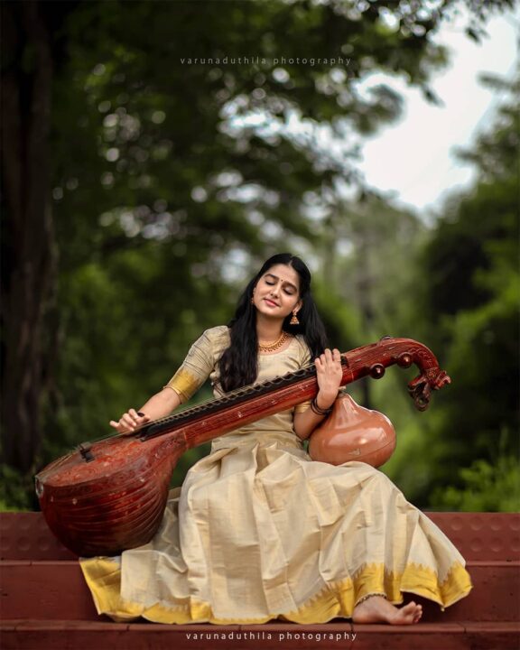 Anaswara Rajan photos in Kerala traditional outfit