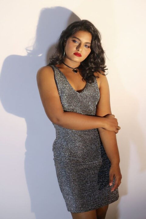 Pooja Ramakrishnan sizzling hot photoshoot stills