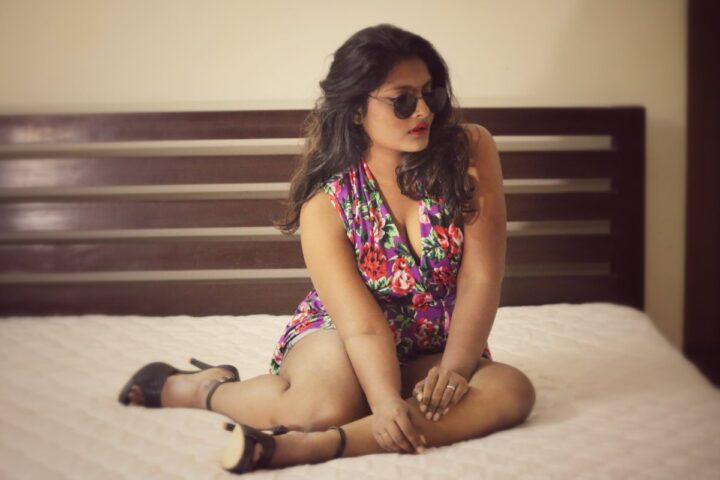 Pooja Ramakrishnan sizzling hot photoshoot stills