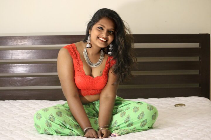 Pooja Ramakrishnan sizzling hot photoshoot stills