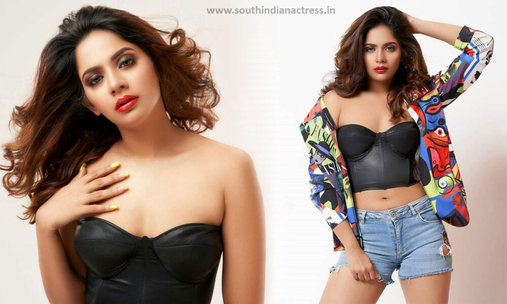 Aishwarya Dutta hot pics in strapless Leather Corset