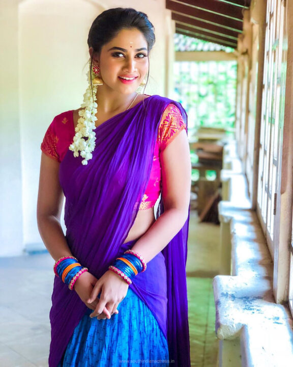 Shivani Narayanan beautiful half saree stills