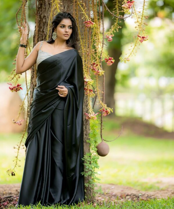 Tamil actress Subalakshmi Rangan in black saree photos