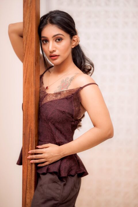 Bommu Lakshmi hot photoshoot pics