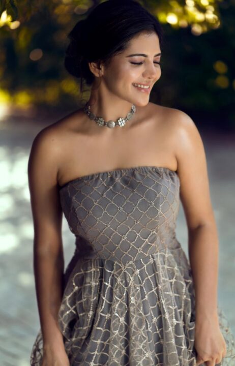 Athulyaa Ravi photoshoot stills in strapless grey Anarkali