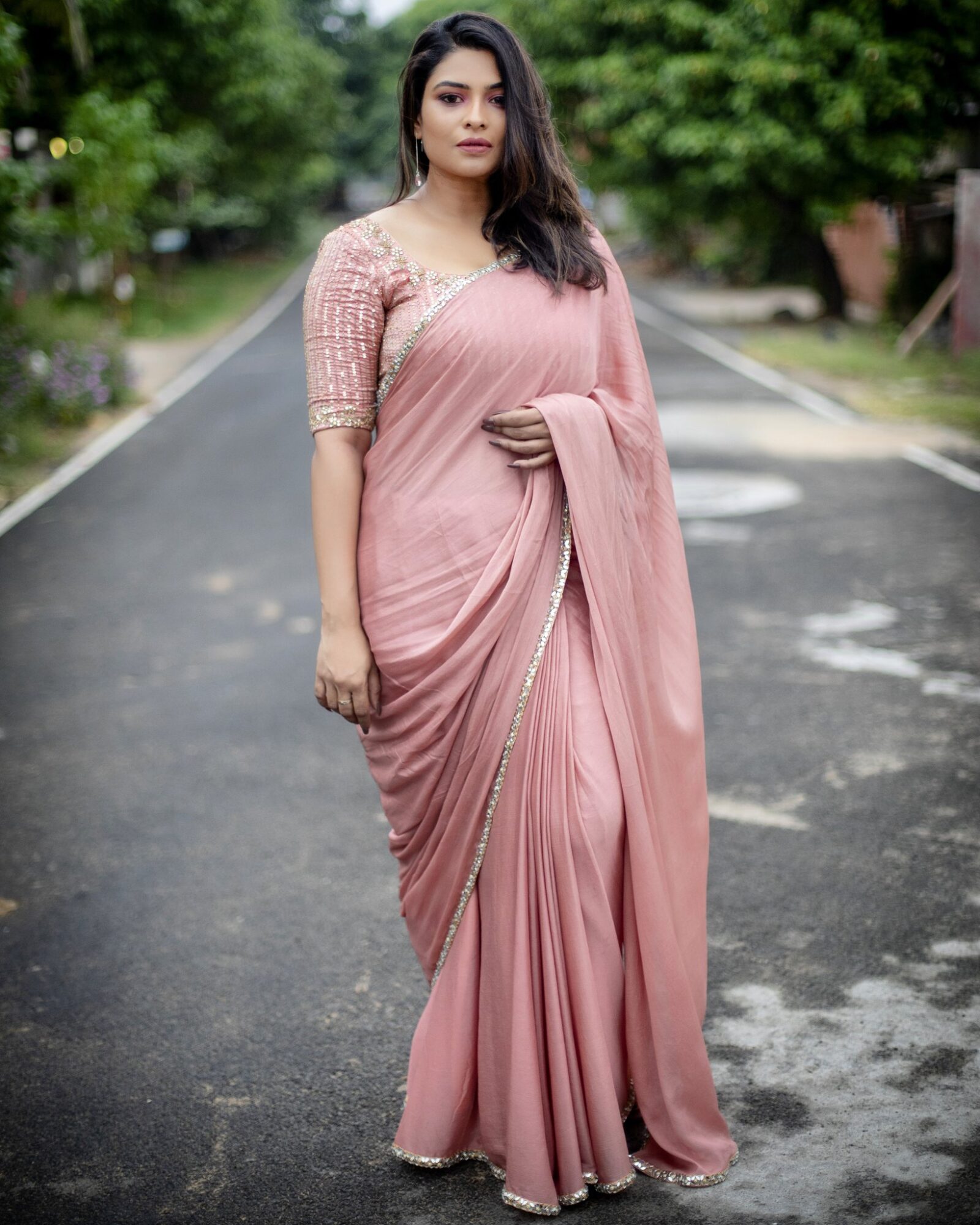 VJ Maheswari Chanakyan in peach colour saree photos