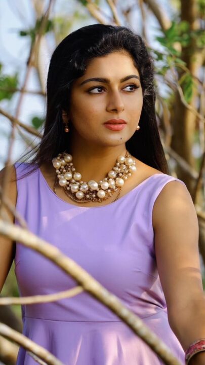 Akshatha Srinivas hot pics in Purple dress