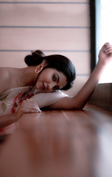 Athulyaa Ravi in organza saree by Picchika