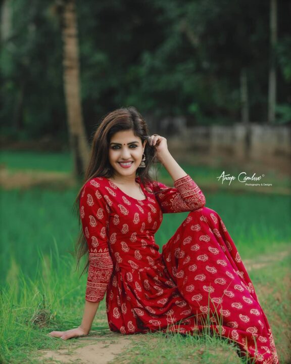 Kerala actress Krishnendhu Unnikrishnan in ethnic wear gown stills