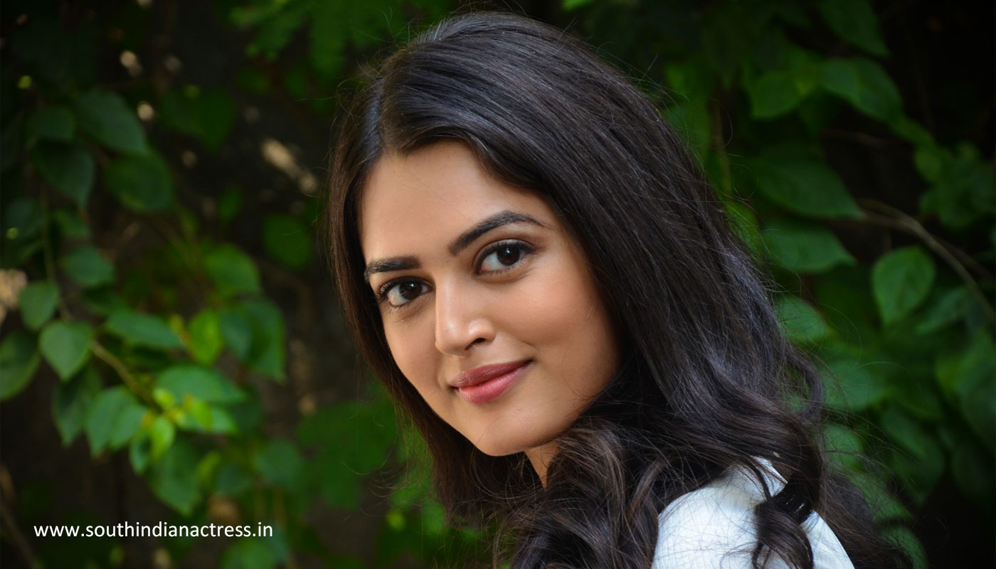 Actress Lovely Singh stills at launch of Gaali Sampath movie