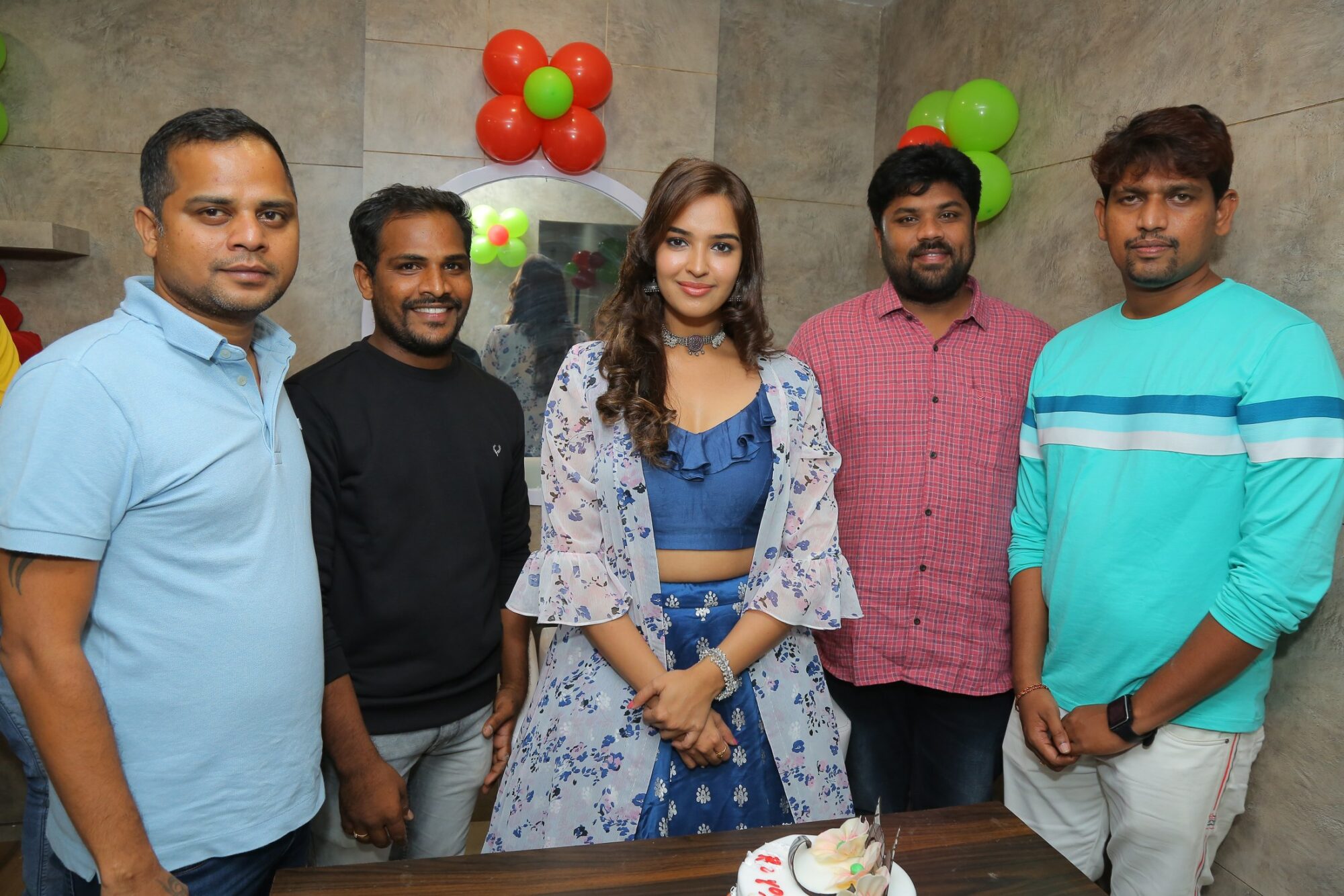 Pujitha Ponnada Inaugurates BeYou Salon at Bhimavaram