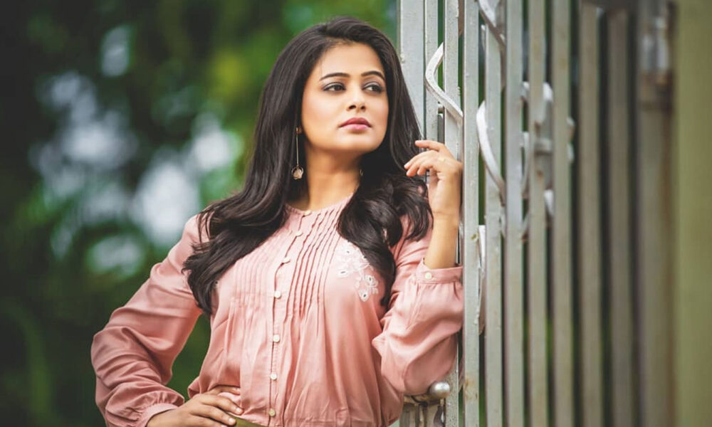 Priyamani to play investigative officer in Cyanide