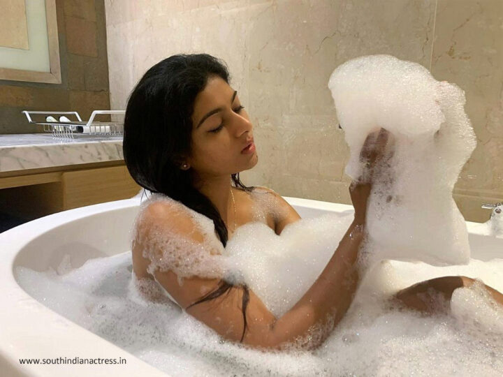 Akshatha Srinivas hot bubble bath photos