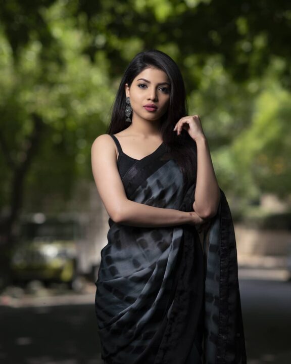 Kaashima Rafi saree stills by Siddhant Kishore