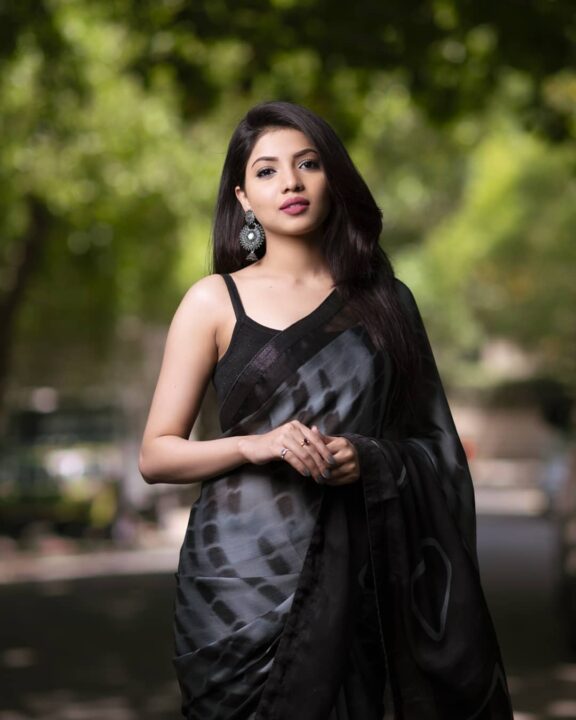 Kaashima Rafi saree stills by Siddhant Kishore