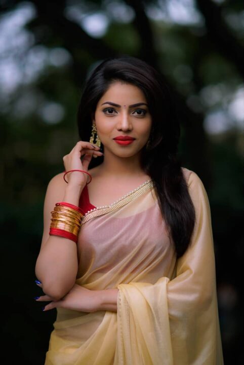 Kaashima Rafi saree stills by Siddhant Kishore