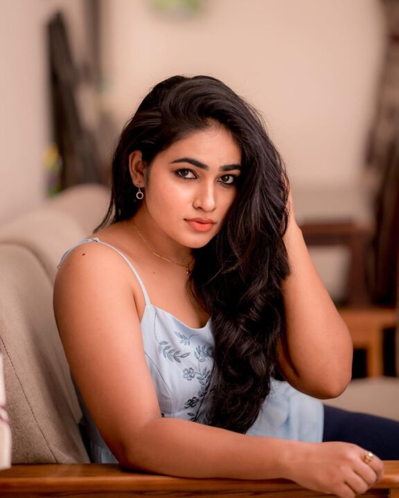 Shruthi Selvam latest photoshoot stills by Camera Senthil