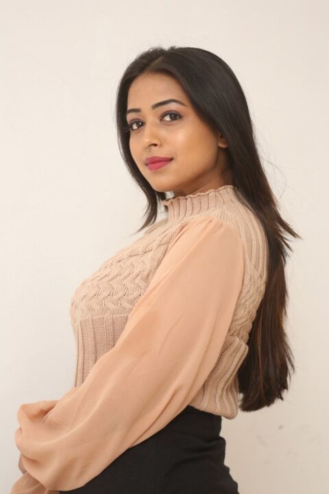 Rittika Chakraborthy at Bomma Adirindi-Dimma Thirigindi Press Meet