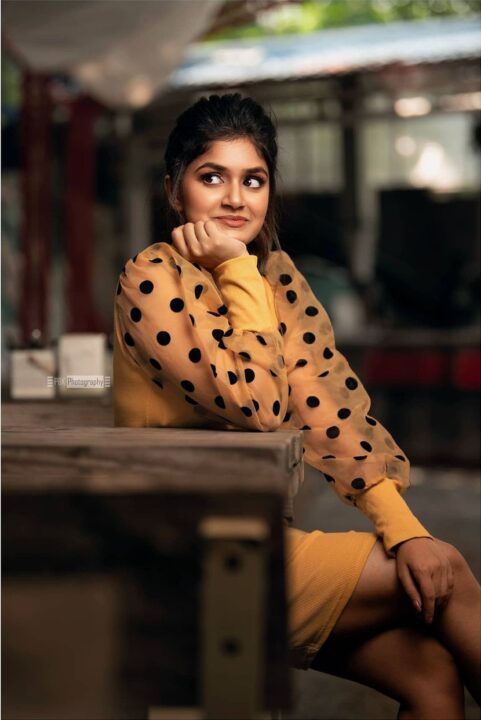 Sanjana Anand latest photoshoot stills