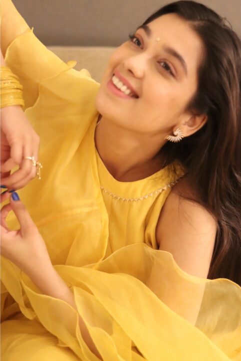 Digangana Suryavanshi in yellow outfit photos