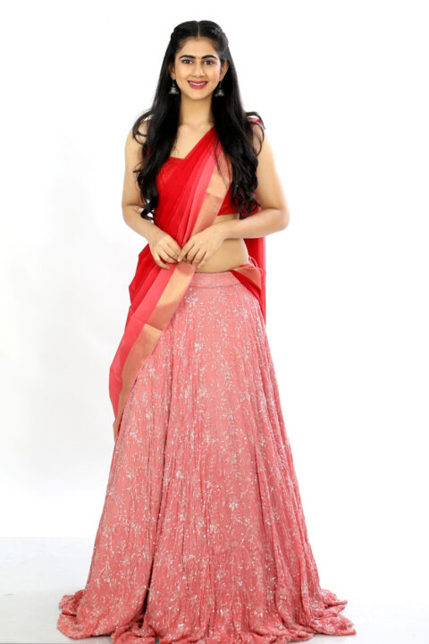 Gehna Sippy in red lehenga photos