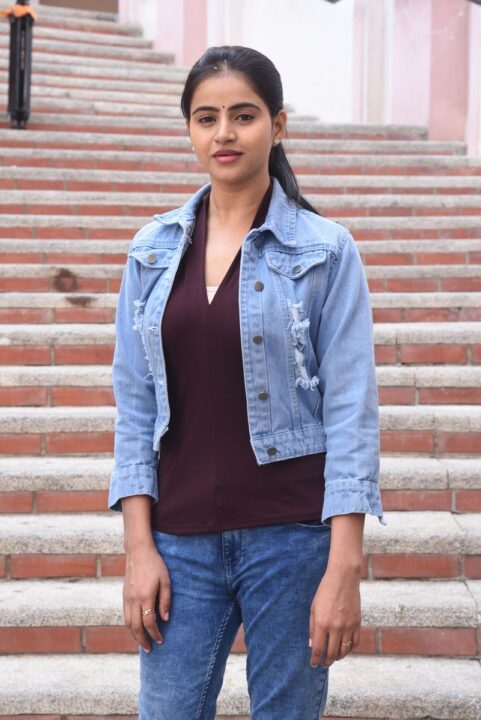 Naveena Reddy latest stills at her upcoming movie opening