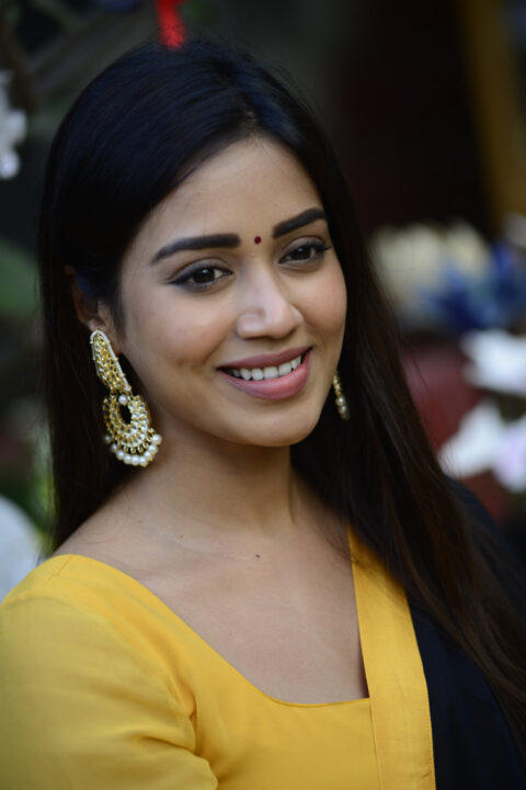 Red Movie actress Nivetha Pethuraj stills in yellow salwar