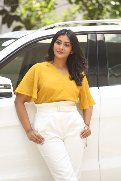 Pooja Jhaveri at Bangaru Bullodu Movie Interview