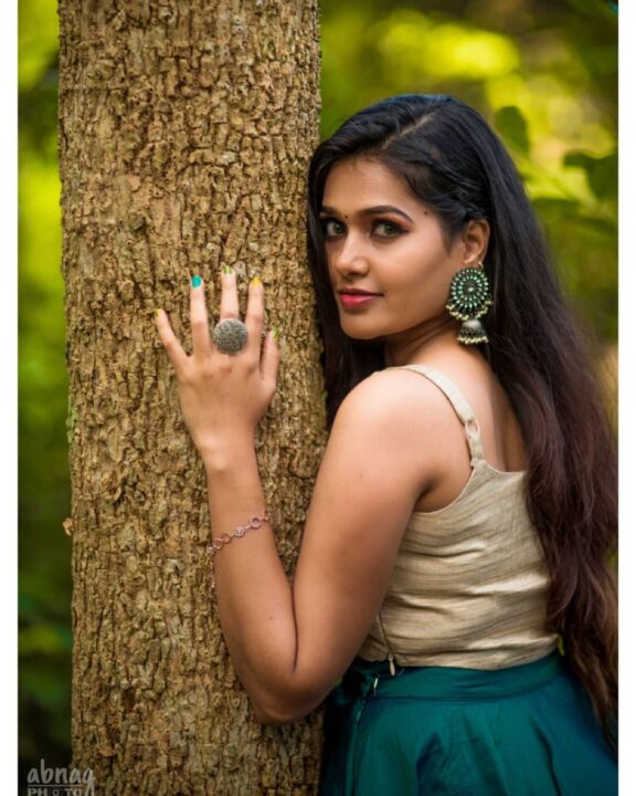 Suganya Subramaniyan latest photoshoot stills