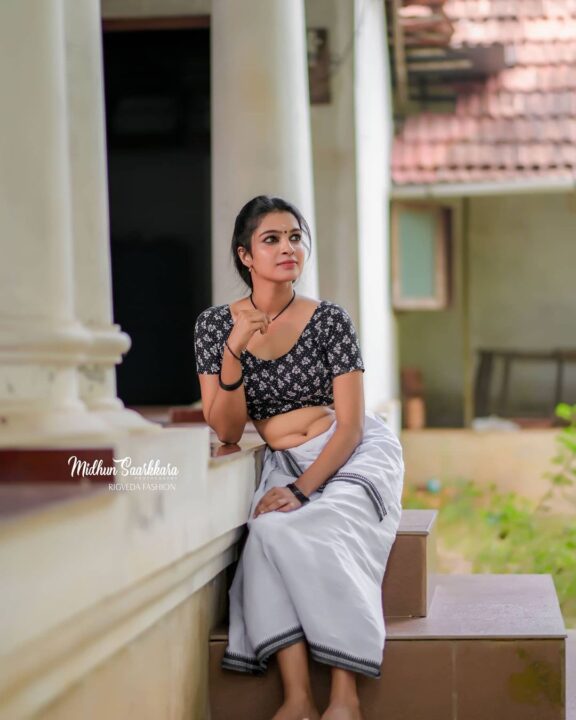 Athira Jayachandran in traditional Kerala village outfit photos