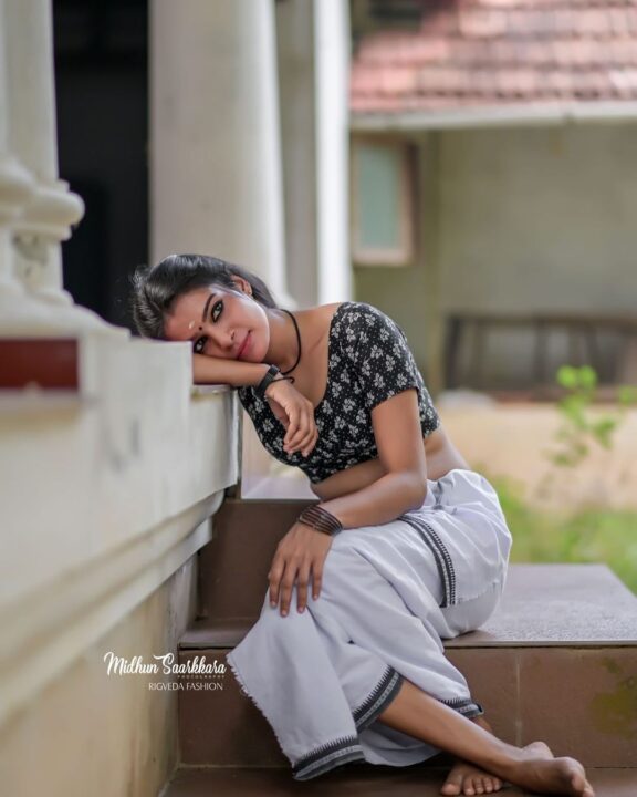 Athira Jayachandran in traditional Kerala village outfit photos
