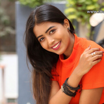 Rittika Chakraborty stills at Bomma Adirindi movie interview