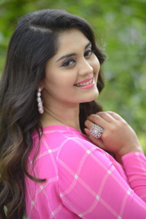 Surbhi Puranik at Sashi Movie Press Meet