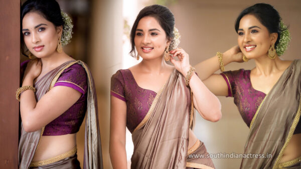 Srushti Dange in half saree photos