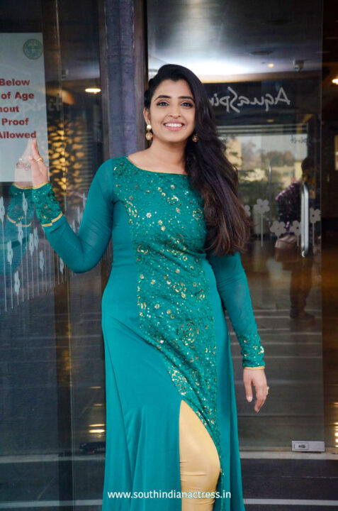 Anchor Syamala Latest Glamour Stills in Teal Blue Slit Dress