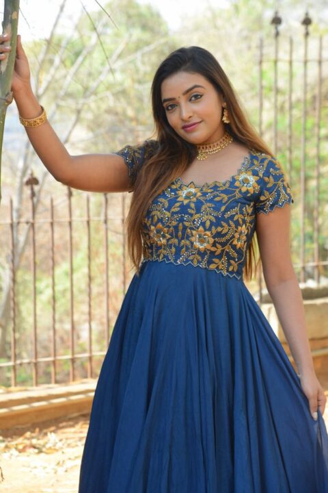 Ashi Roy stills at Savithri Wife Of Satyamurthy movie opening