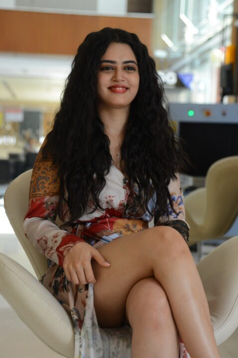 Lovely Singh Hot stills at Gaali Sampath Movie Interview